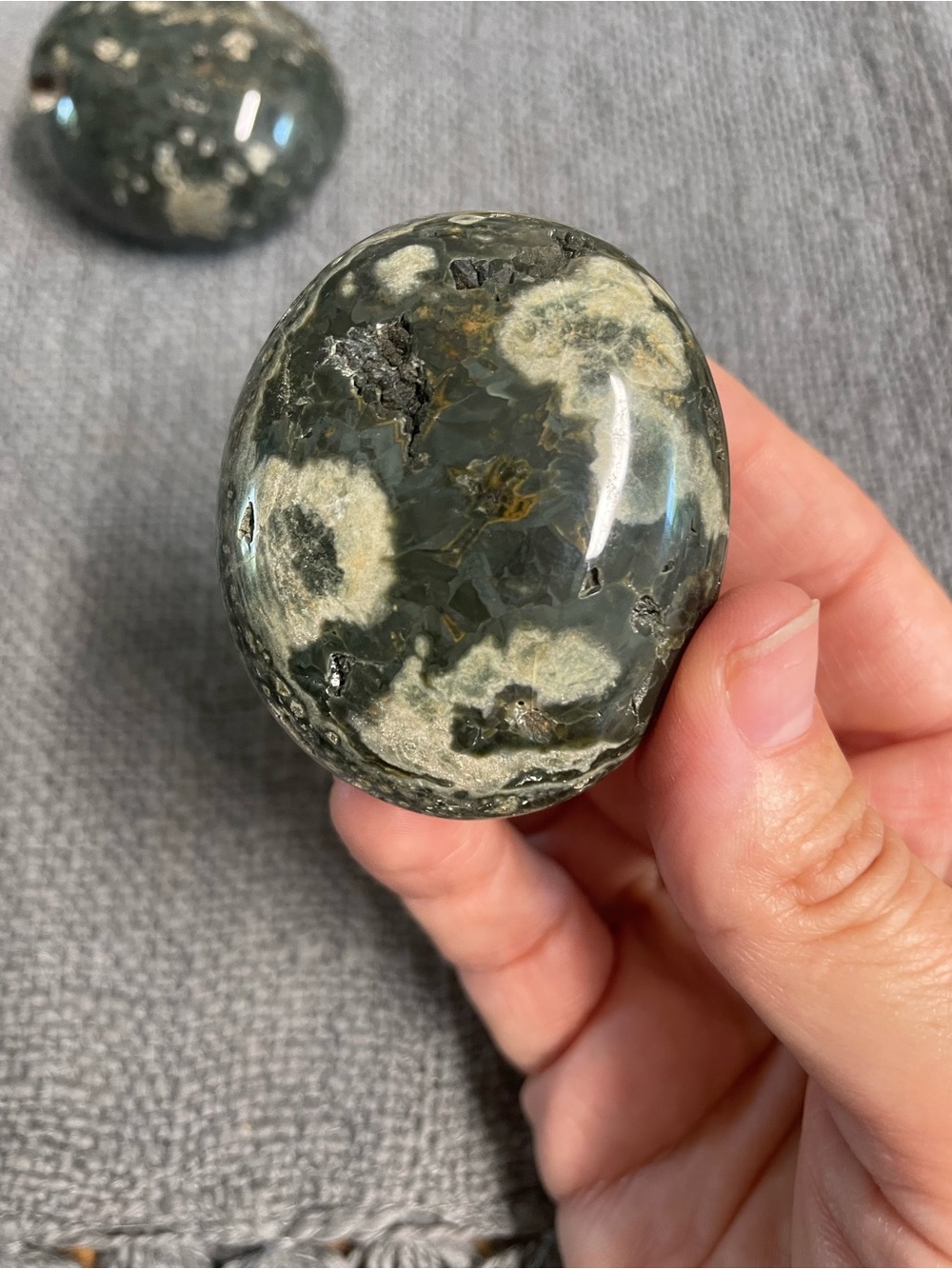 Polished Ocean Jasper Palm Stone - Green and Cream - Picture 4 of 7